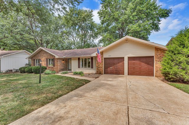 3039 E Covington Street, Springfield, MO 65804