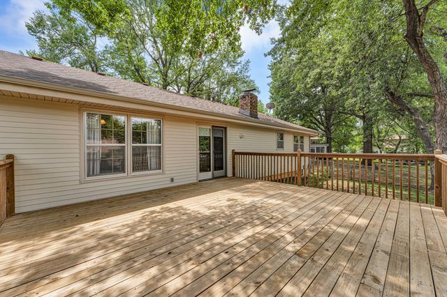 3039 E Covington Street, Springfield, MO 65804