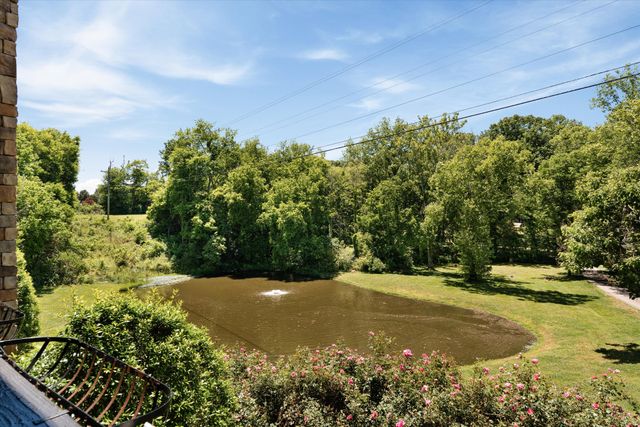 3400 Cobblestone Mills Rd, Spring Hill, TN 37174