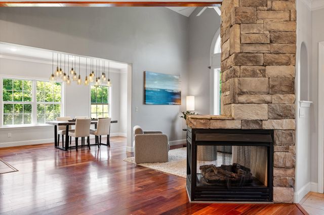 3400 Cobblestone Mills Rd, Spring Hill, TN 37174