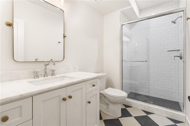 18568 W 180th Court, Olathe, KS 66062