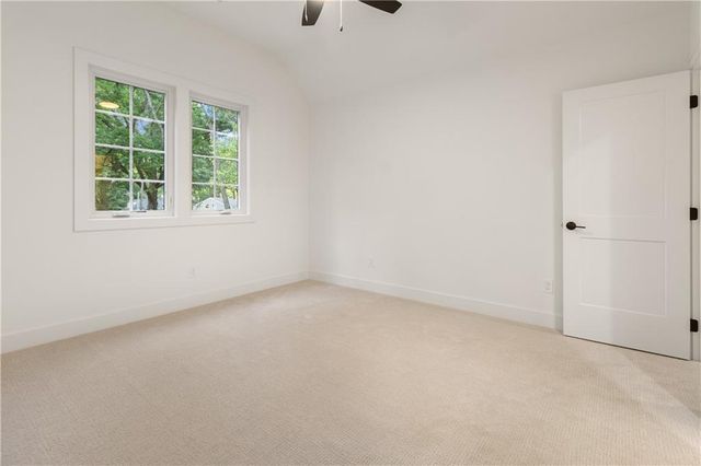 18568 W 180th Court, Olathe, KS 66062