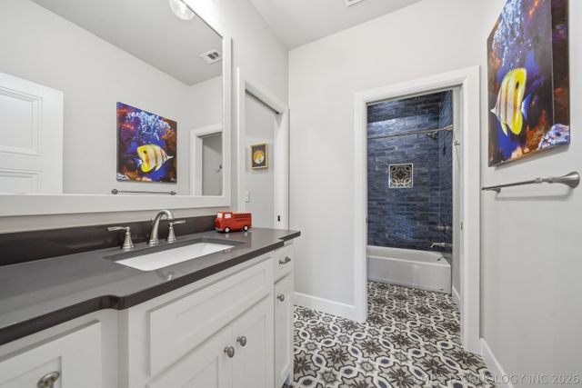 1335 E 36th Place S, Tulsa, OK 74105