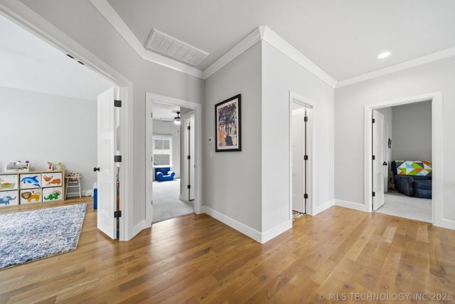 1335 E 36th Place S, Tulsa, OK 74105