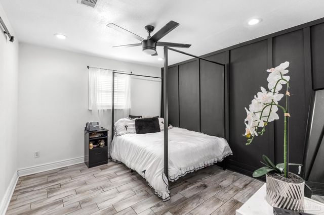 1308 E Hatton St, Pensacola, FL 32503