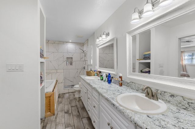 1308 E Hatton St, Pensacola, FL 32503