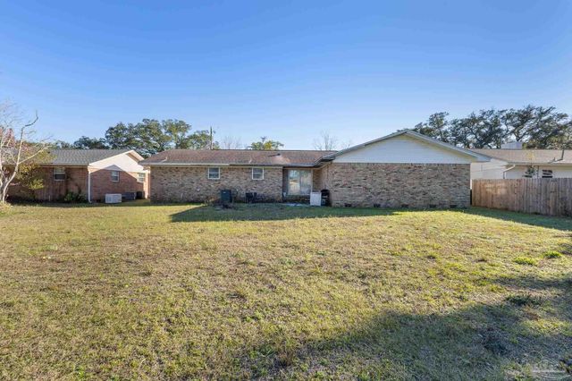 1308 E Hatton St, Pensacola, FL 32503