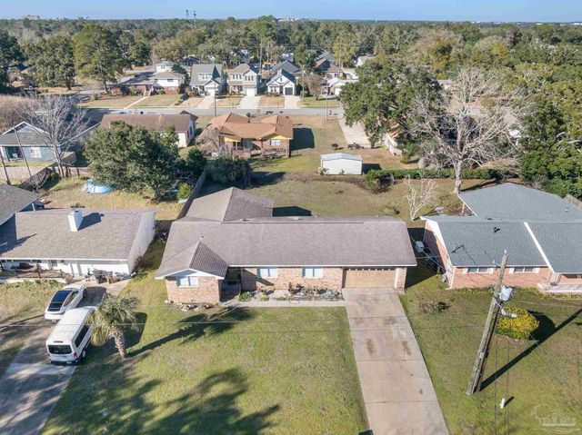 1308 E Hatton St, Pensacola, FL 32503