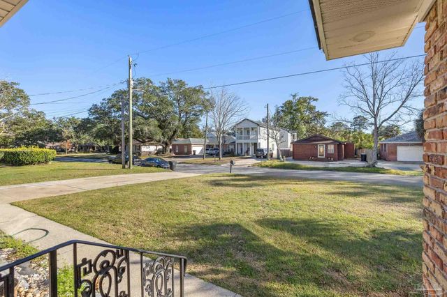 1308 E Hatton St, Pensacola, FL 32503