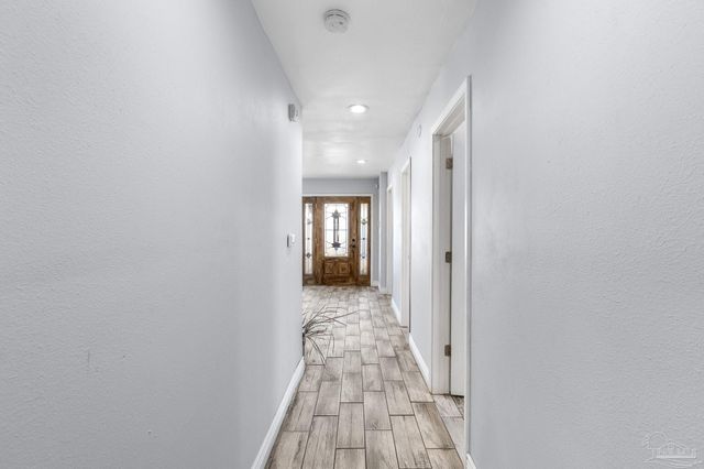 1308 E Hatton St, Pensacola, FL 32503