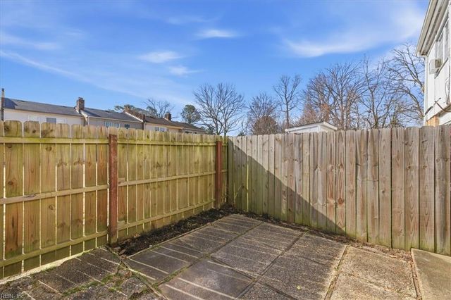 6492 Duquesne PL, Virginia Beach, VA 23464