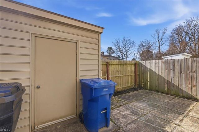 6492 Duquesne PL, Virginia Beach, VA 23464