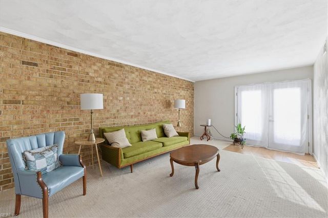 6492 Duquesne PL, Virginia Beach, VA 23464