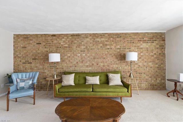 6492 Duquesne PL, Virginia Beach, VA 23464