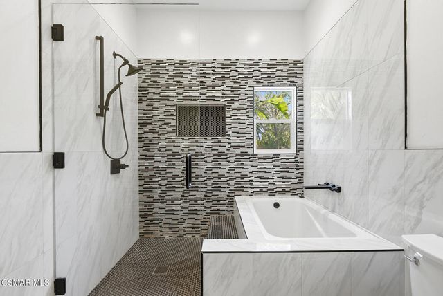 10240 Principe Place, Santa Rosa, CA 93012