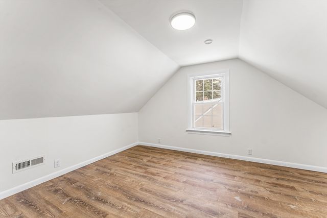 46 Eugene St, Leominster, MA 01453