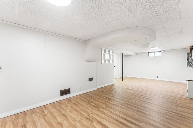 46 Eugene St, Leominster, MA 01453