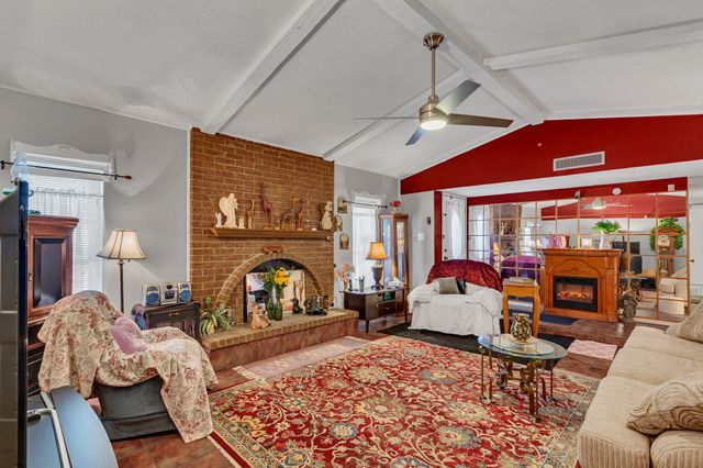 3817 Commonwealth Drive, Garland, TX 75043