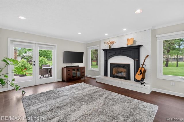 139 Edgemont Drive, Howell, MI 48855