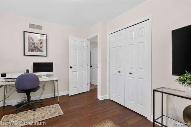 139 Edgemont Drive, Howell, MI 48855