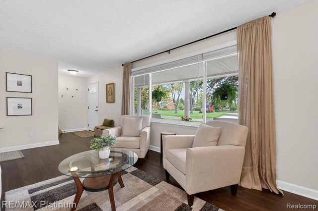 139 Edgemont Drive, Howell, MI 48855