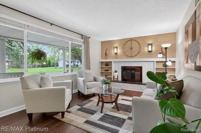 139 Edgemont Drive, Howell, MI 48855