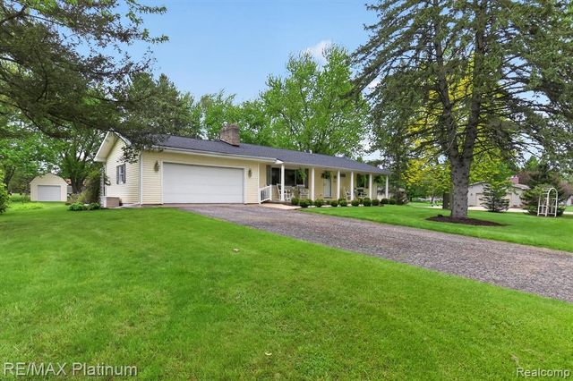 139 Edgemont Drive, Howell, MI 48855