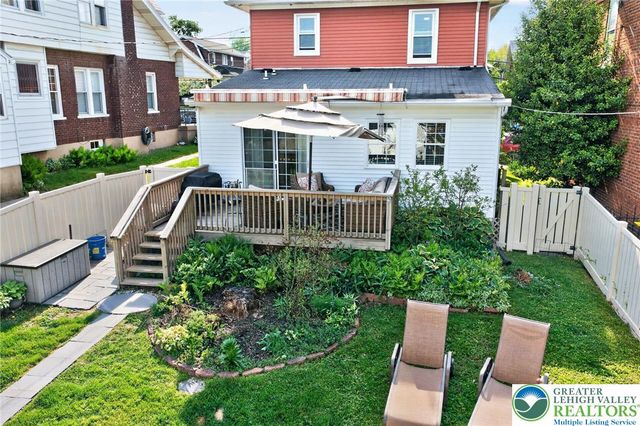 526 11th Avenue, Bethlehem City, PA 18018