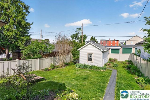 526 11th Avenue, Bethlehem City, PA 18018