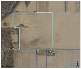 22888 Wintergreen Road, Grand Rapids, OH 43522