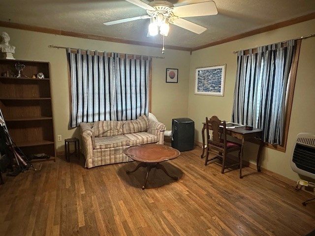 505 N 10th St, Alpine, TX 79830