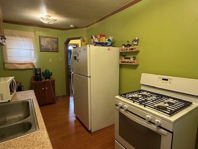 505 N 10th St, Alpine, TX 79830