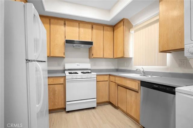 4328 Whitsett Avenue, Studio City, CA 91604