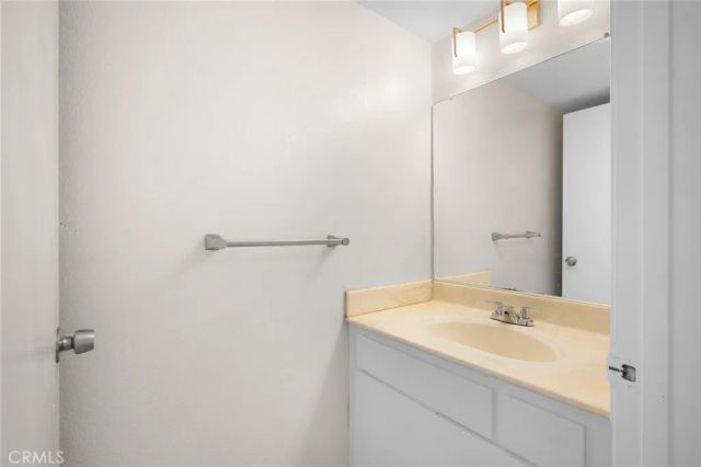 4328 Whitsett Avenue, Studio City, CA 91604