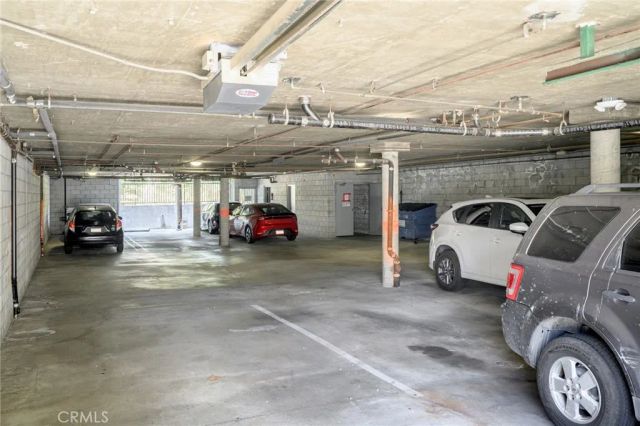 4328 Whitsett Avenue, Studio City, CA 91604