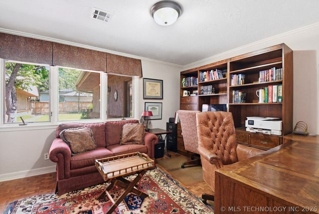 2222 E 45th Place, Tulsa, OK 74105