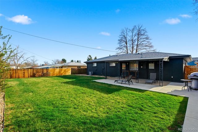 2165 S Fenton Street, Denver, CO 80227