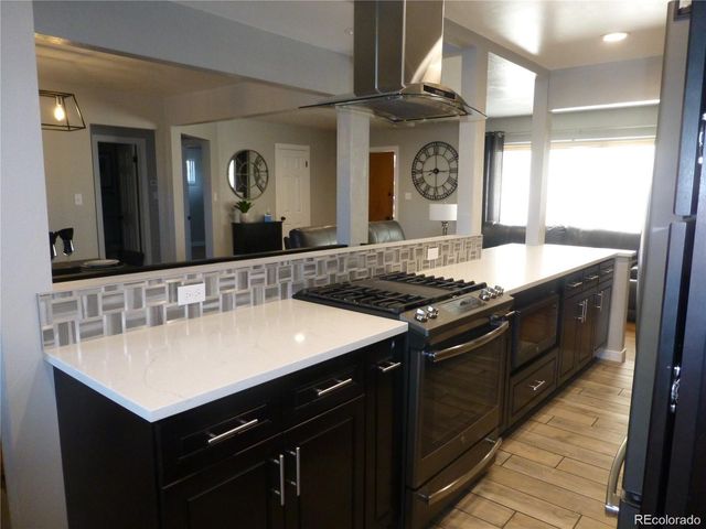 2165 S Fenton Street, Denver, CO 80227