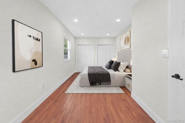 15 E Hamilton Avenue, Massapequa, NY 11758