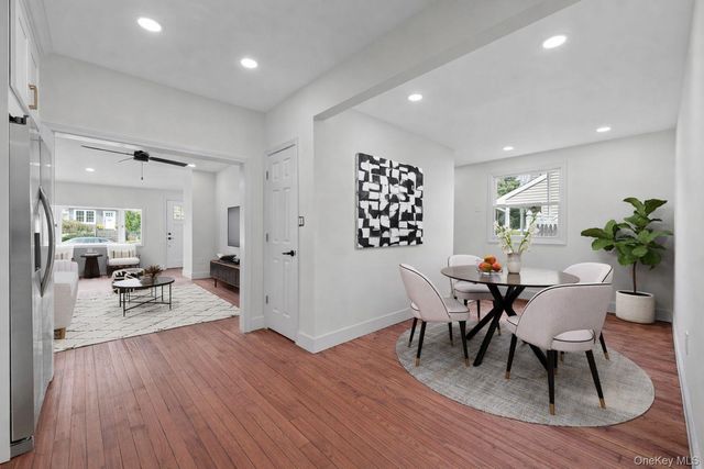 15 E Hamilton Avenue, Massapequa, NY 11758