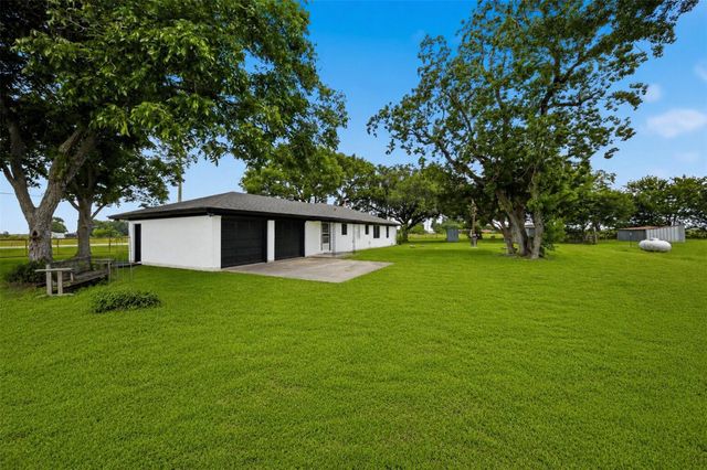 5443 Randon School Road, Rosenberg, TX 77471