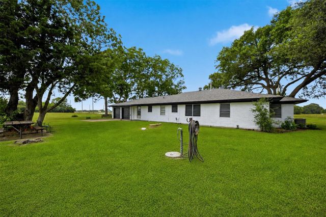 5443 Randon School Road, Rosenberg, TX 77471