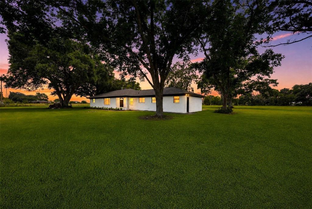 5443 Randon School Road, Rosenberg, TX 77471