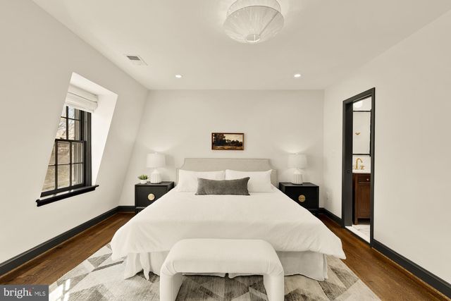 4415 VOLTA PL NW, Washington, DC 20007