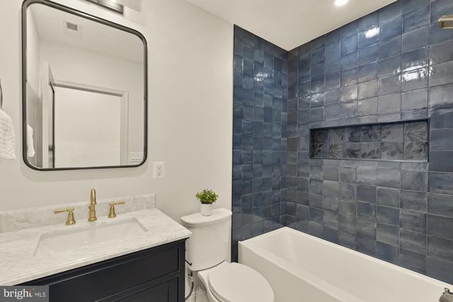 4415 VOLTA PL NW, Washington, DC 20007