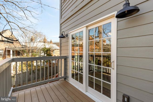 4415 VOLTA PL NW, Washington, DC 20007