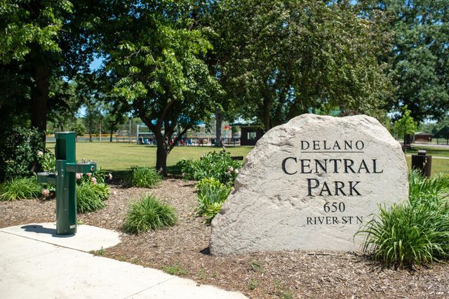 257 6th Street NW, Delano, MN 55328