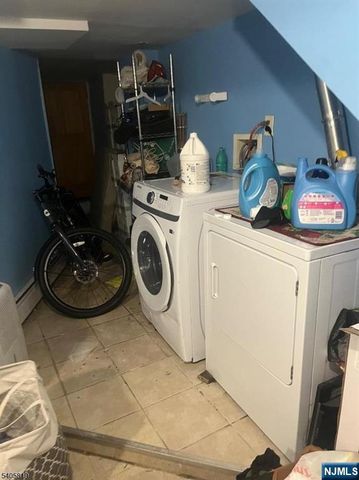 29 White Street, West Orange, NJ 07052