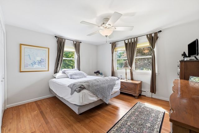193 Meadow Street, Agawam, MA 01001
