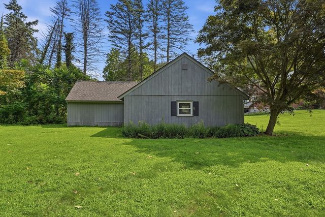 193 Meadow Street, Agawam, MA 01001